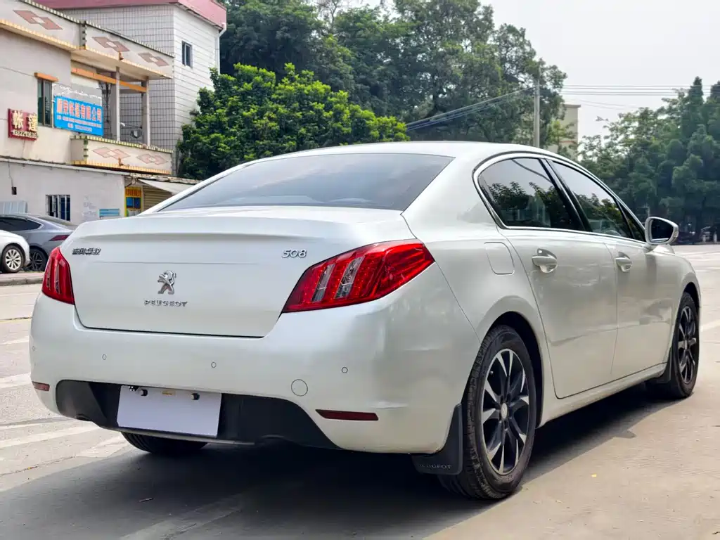 Peugeot 508 — миниатюра 6
