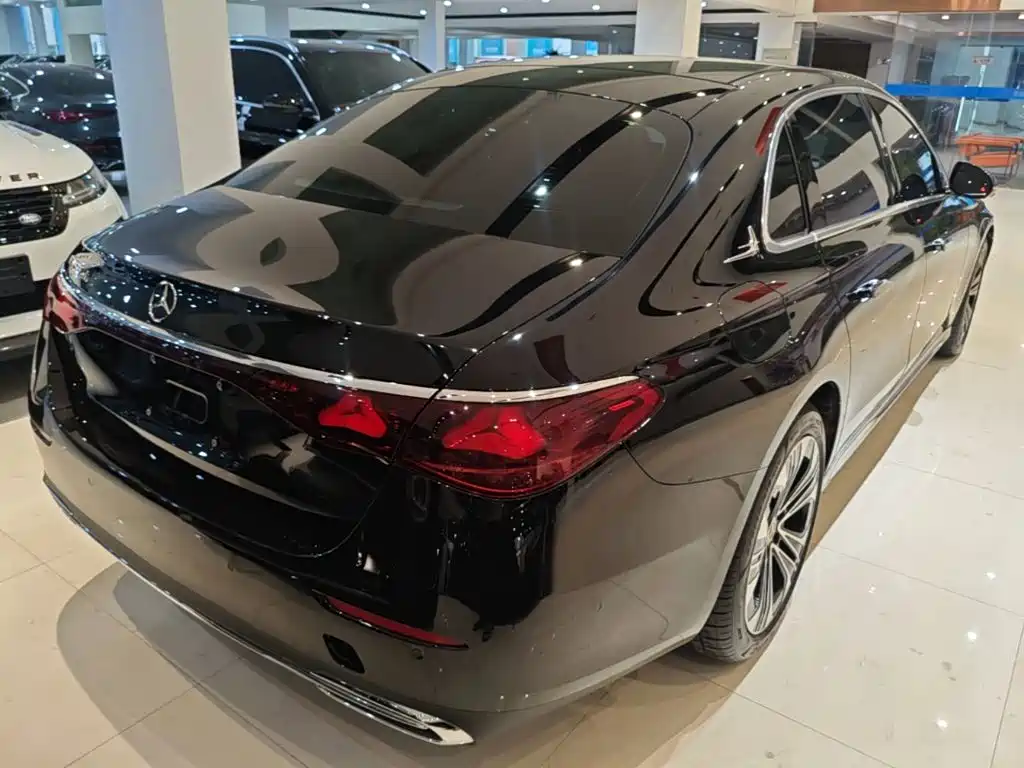 Mercedes-Benz E-Class New Energy — миниатюра 7