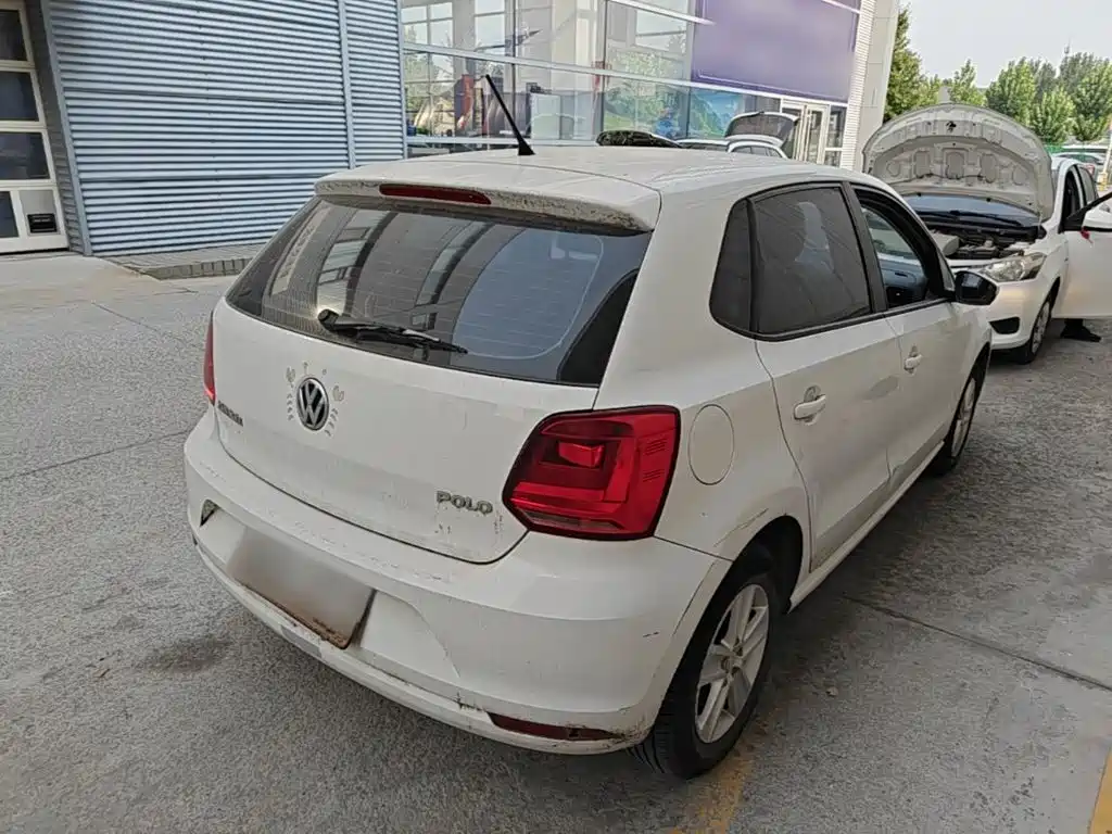 Volkswagen Polo — миниатюра 7