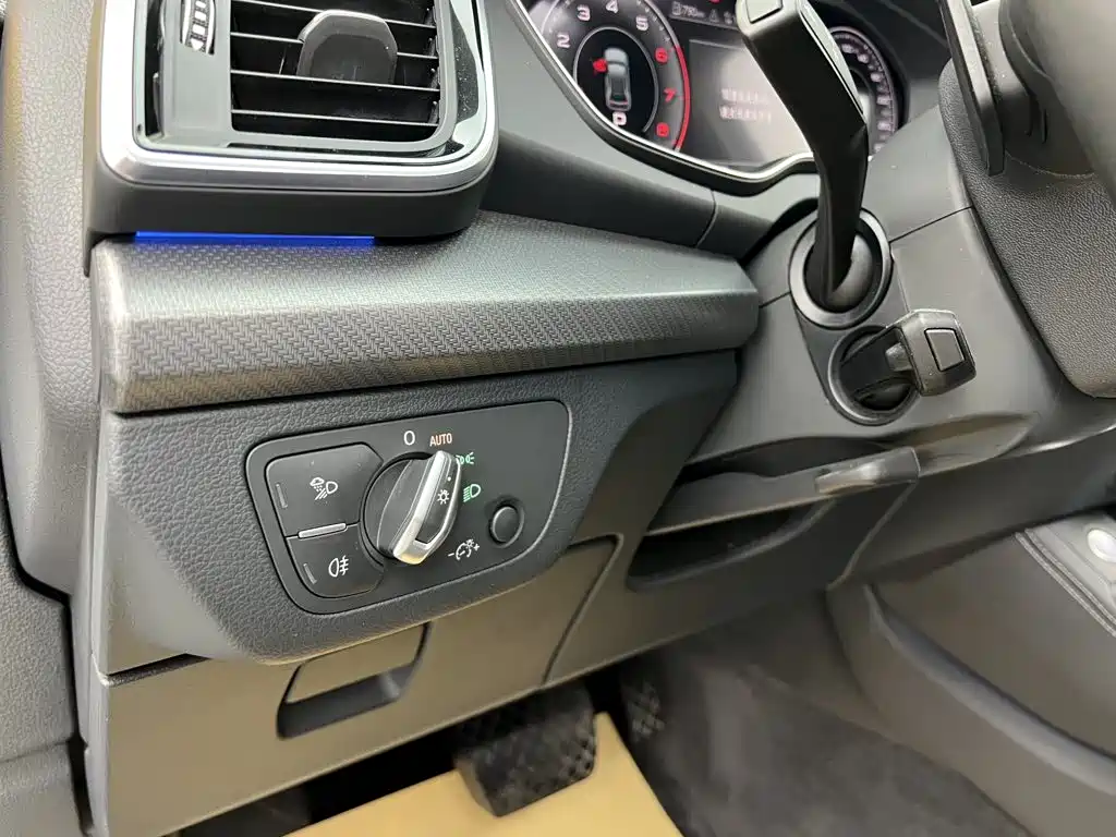 Audi Q5L — миниатюра 21