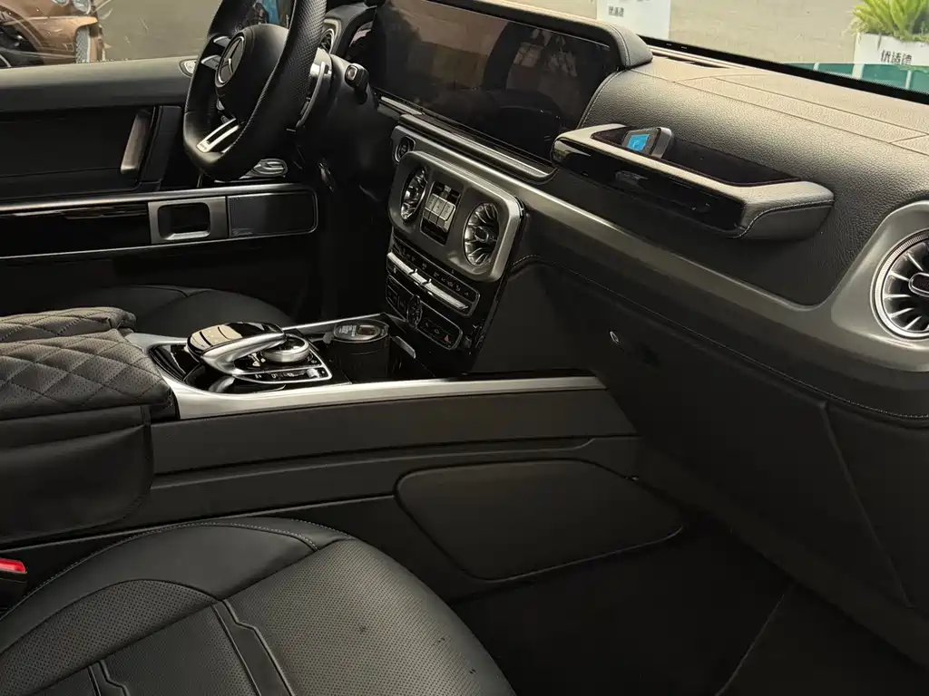 Mercedes-Benz G-Class AMG — миниатюра 11
