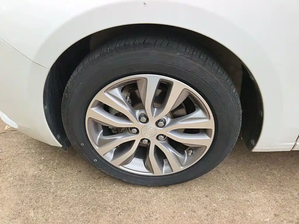 Buick Excelle — миниатюра 23