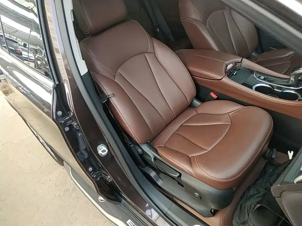Buick Envision Plus — миниатюра 25