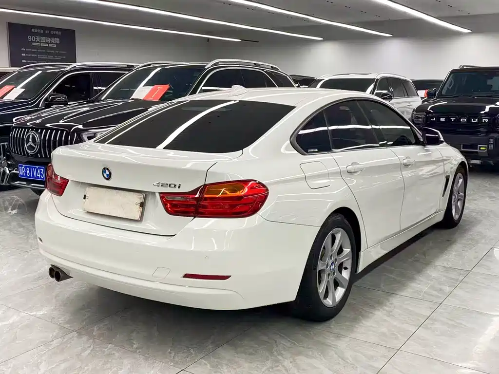 BMW 4 Series — миниатюра 4