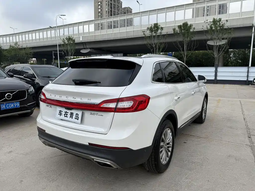 Lincoln MKX 2018 2.0T