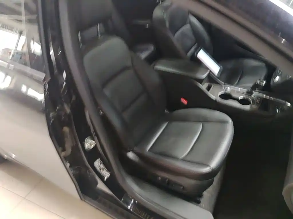 Chevrolet Malibu XL — миниатюра 25