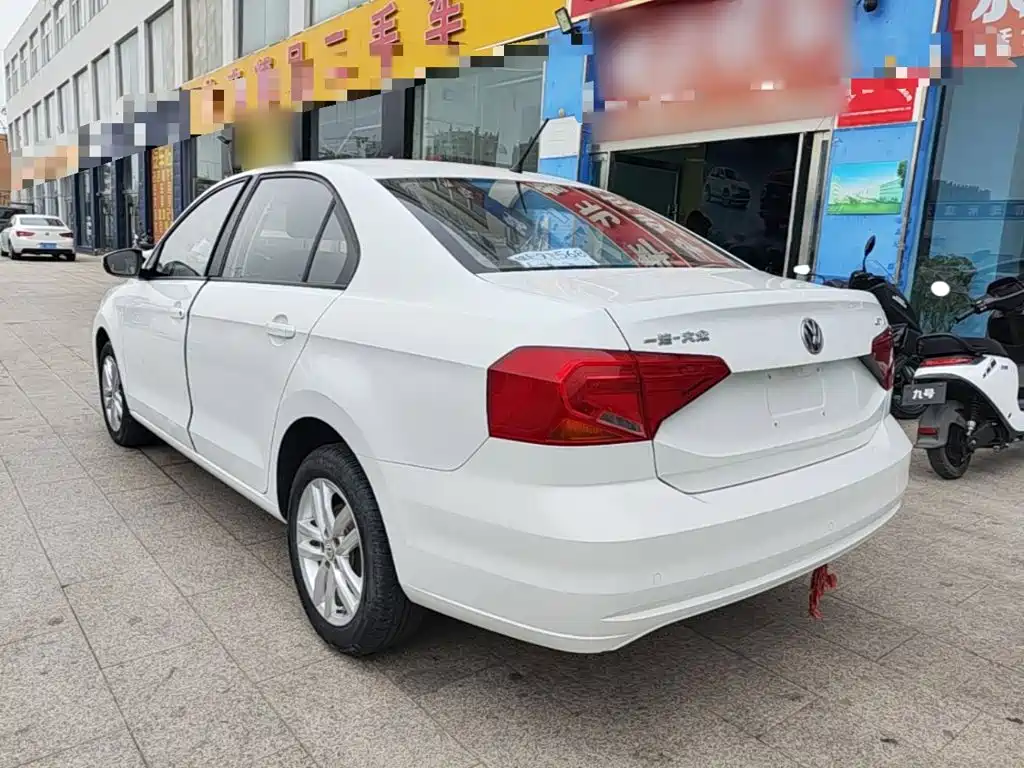 Volkswagen Jetta — миниатюра 5