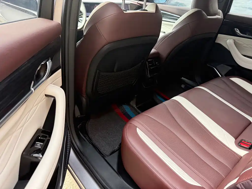 Geely Xingyue L — миниатюра 6