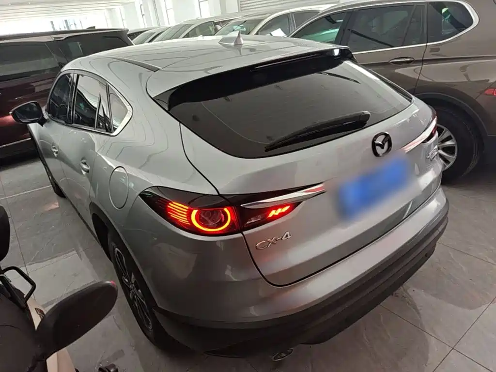 Mazda CX-4 — миниатюра 5