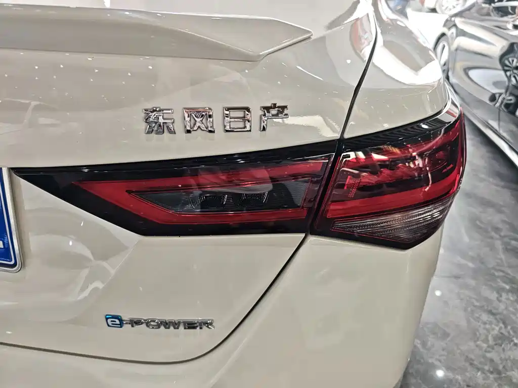 Nissan Sylphy — миниатюра 9