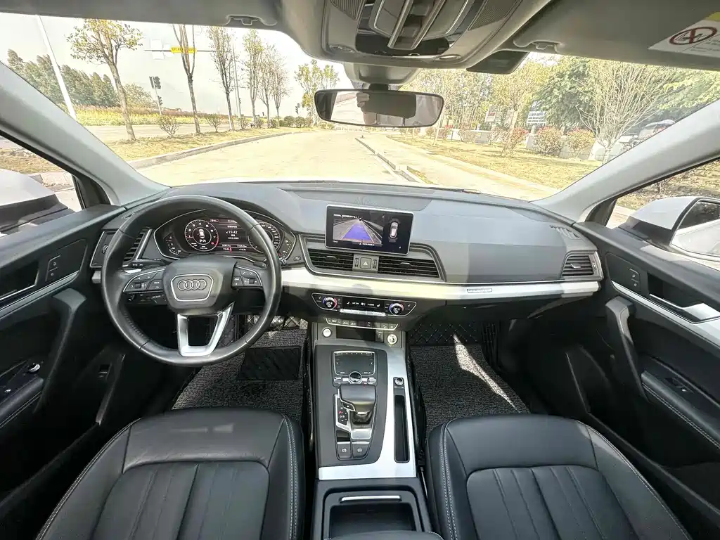 Audi Q5L — миниатюра 3