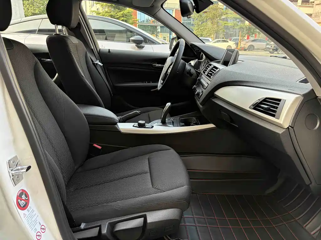 BMW 1 Series (Import) — миниатюра 17