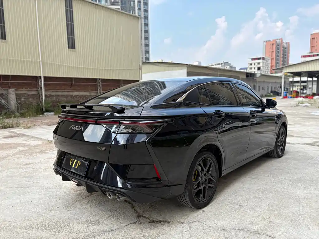 Aeolus Yixuan — миниатюра 6