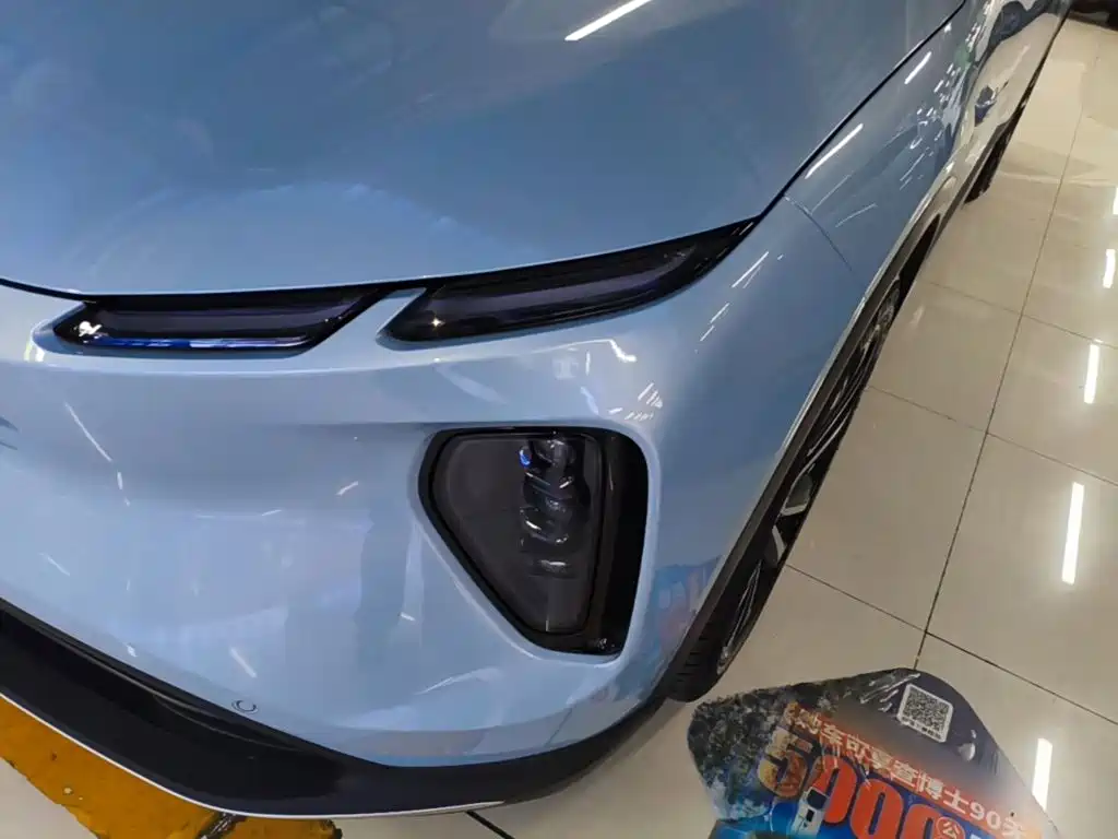 NIO ES6 — миниатюра 24