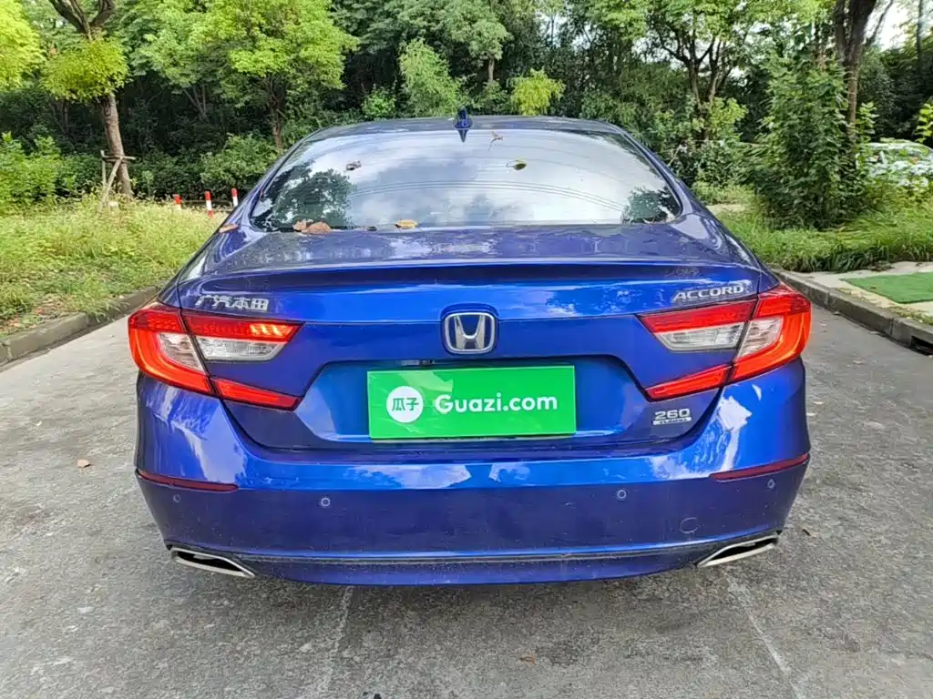 Honda Accord — миниатюра 6