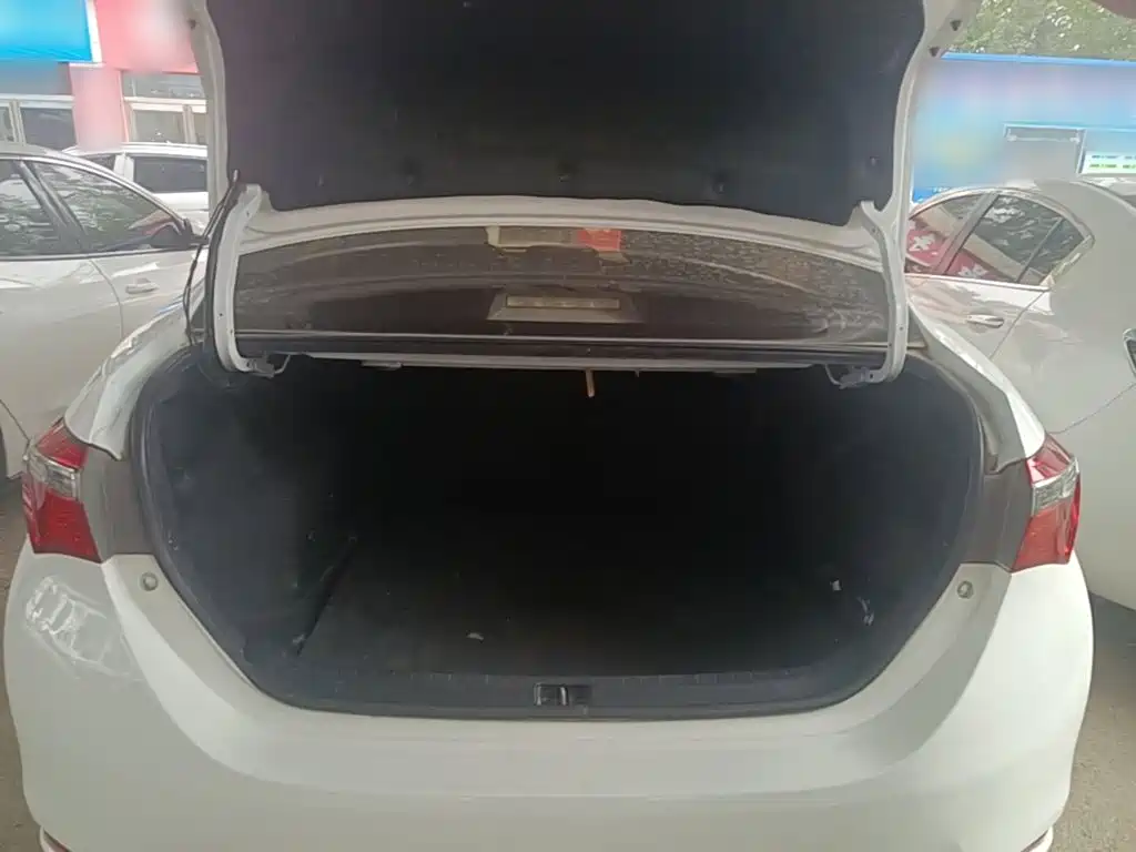 Toyota Corolla — миниатюра 19