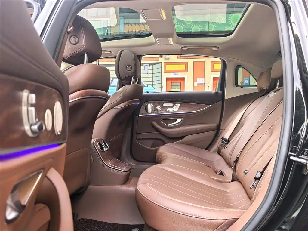 Mercedes-Benz E-Class E 2022 E 300 L Luxury