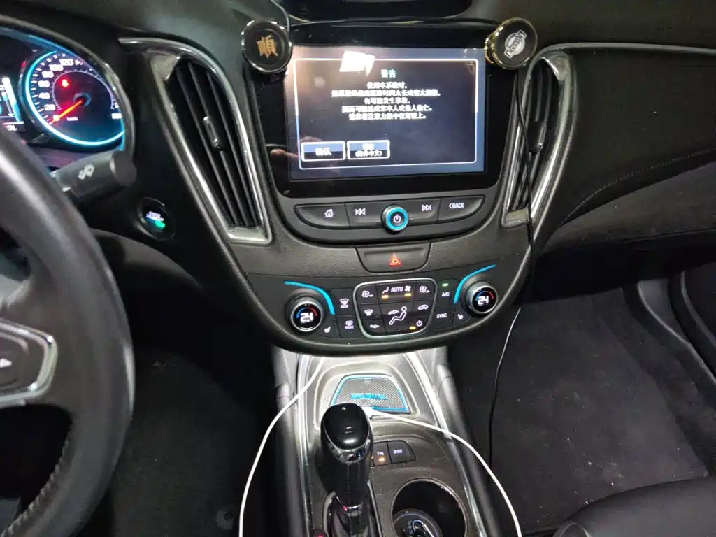 Chevrolet Malibu XL — миниатюра 6