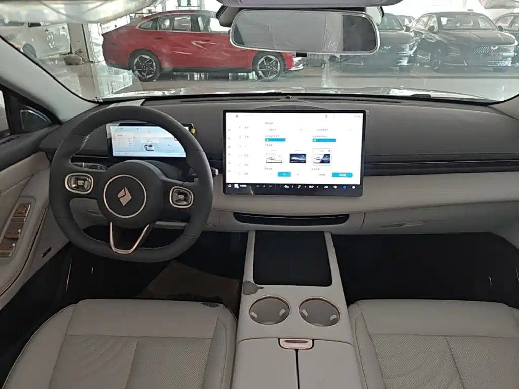 Baojun Xiangjing — миниатюра 10