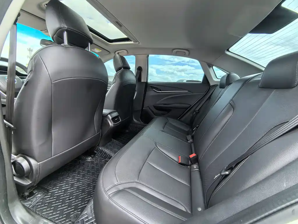 Buick Excelle — миниатюра 8