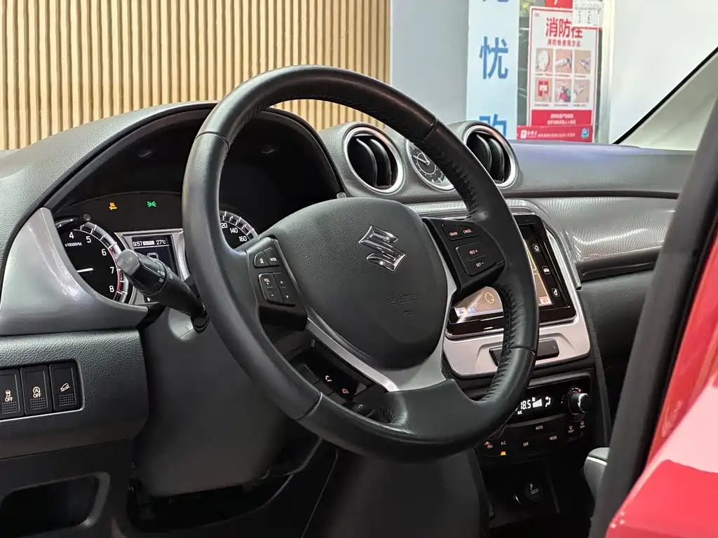 Suzuki Vitara — миниатюра 9