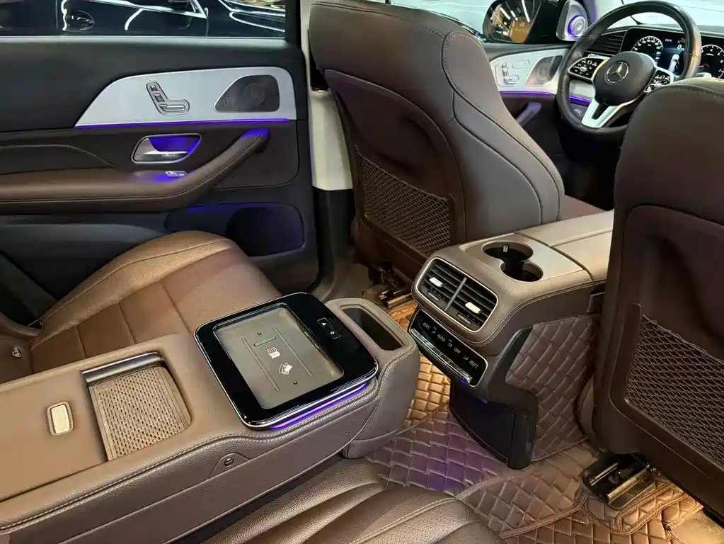 Mercedes-Benz GLS — миниатюра 14