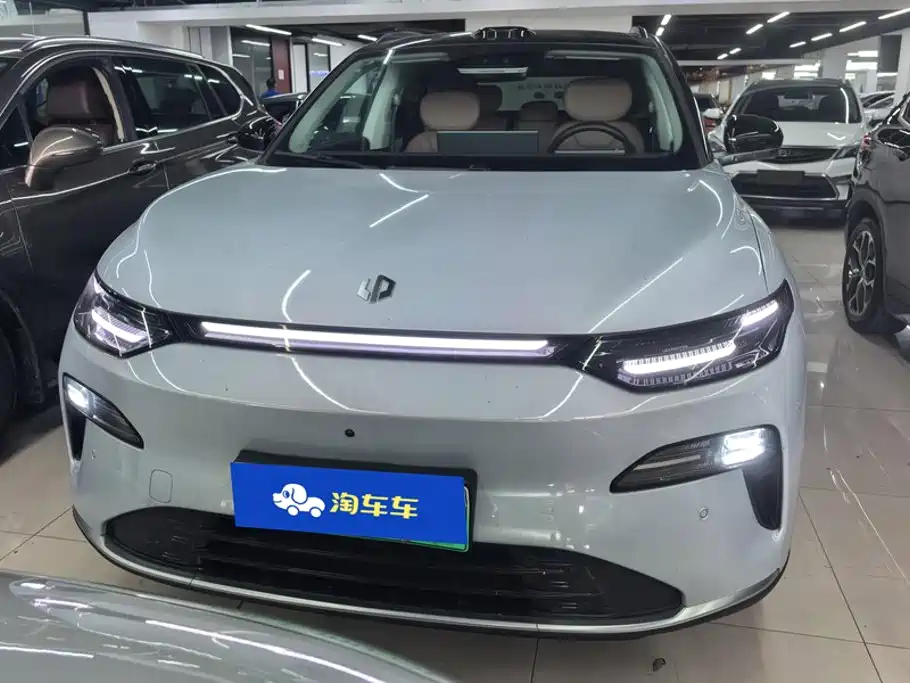 Leapmotor Leapmotor C11 — миниатюра 2
