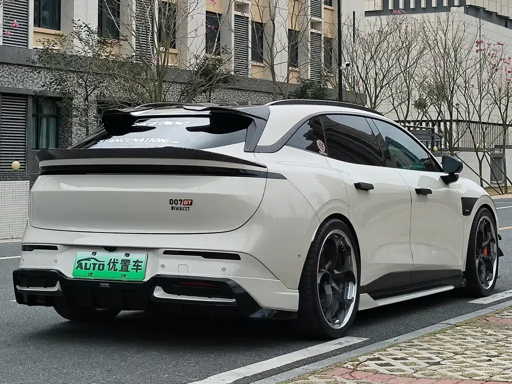 ZEEKR EXTREME KRYPTON 007GT