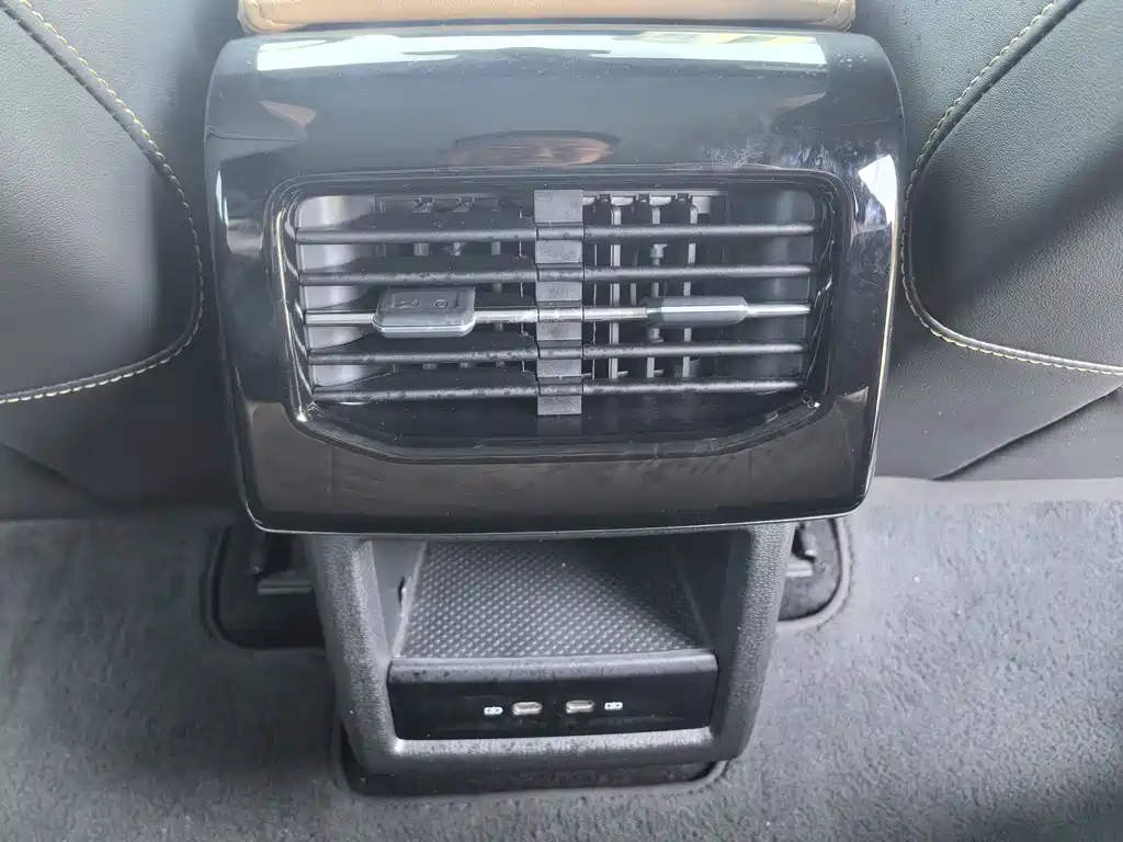 Volkswagen ID.4 X — миниатюра 27