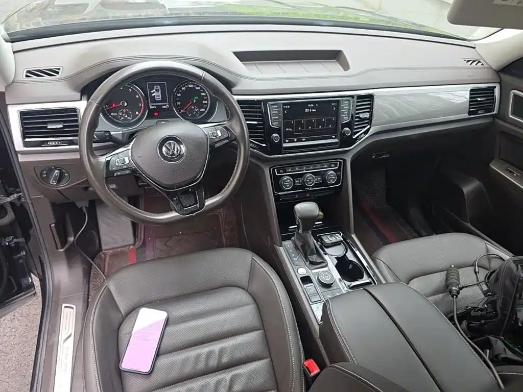 Volkswagen Teramont — миниатюра 10