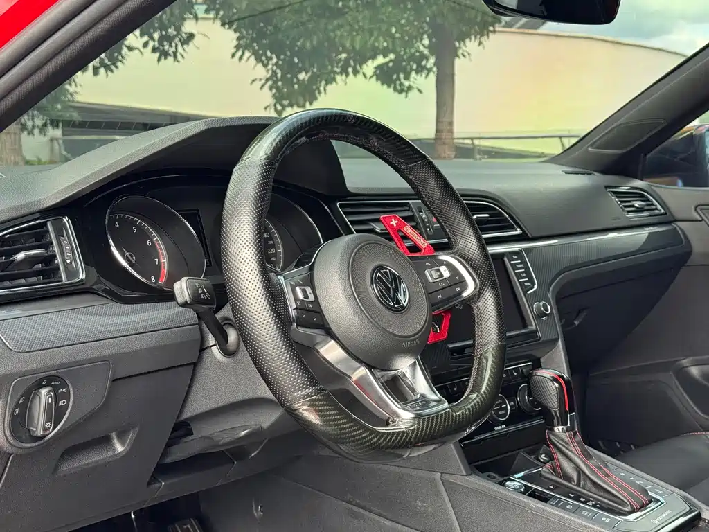 Volkswagen Lamando — миниатюра 6