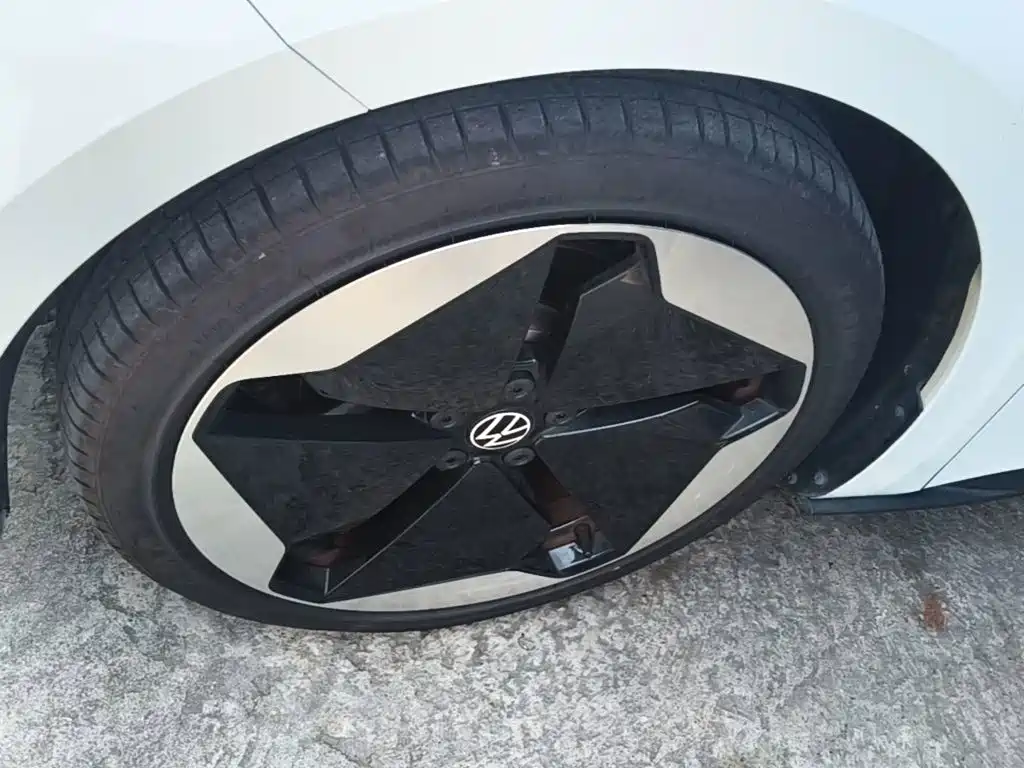 Volkswagen ID.3 — миниатюра 23