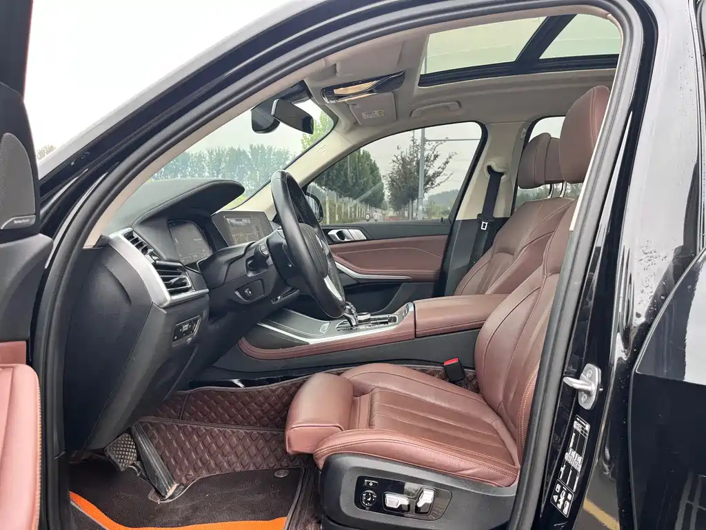 BMW X7 — миниатюра 4