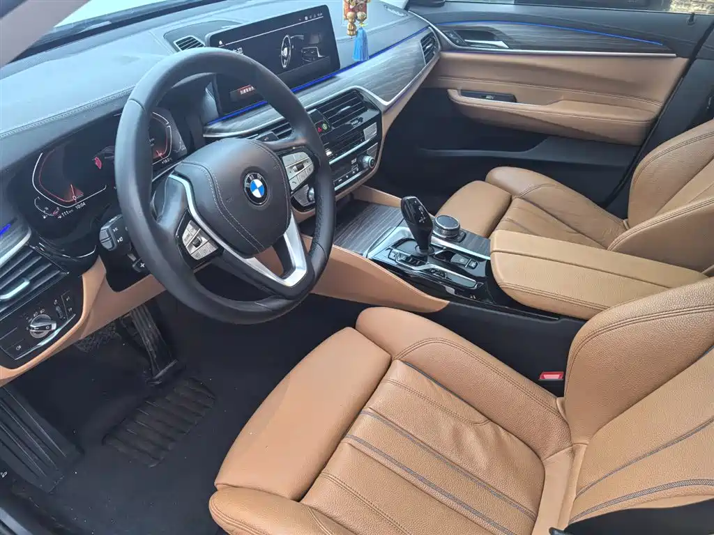 BMW 6 GT 2022 630i Luxury