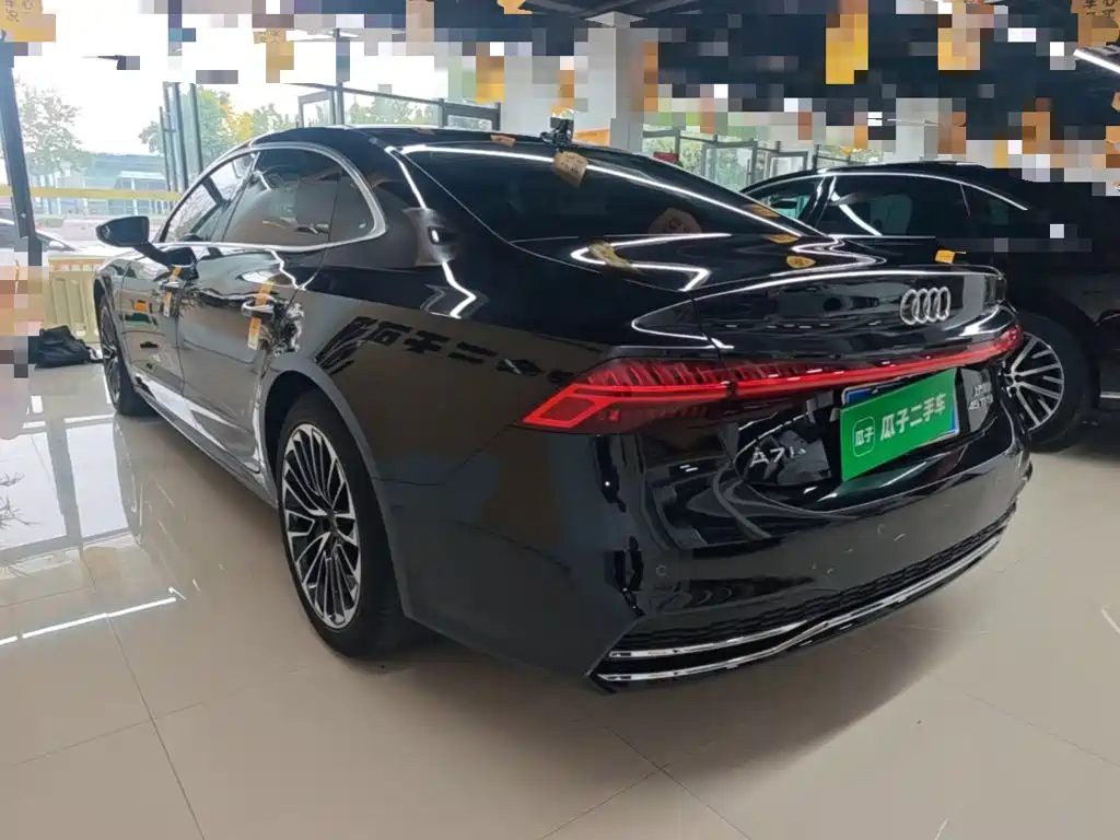 Audi A7L — миниатюра 5