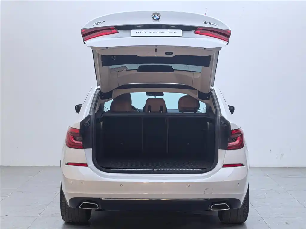 BMW 6 GT 2022 630i Luxury