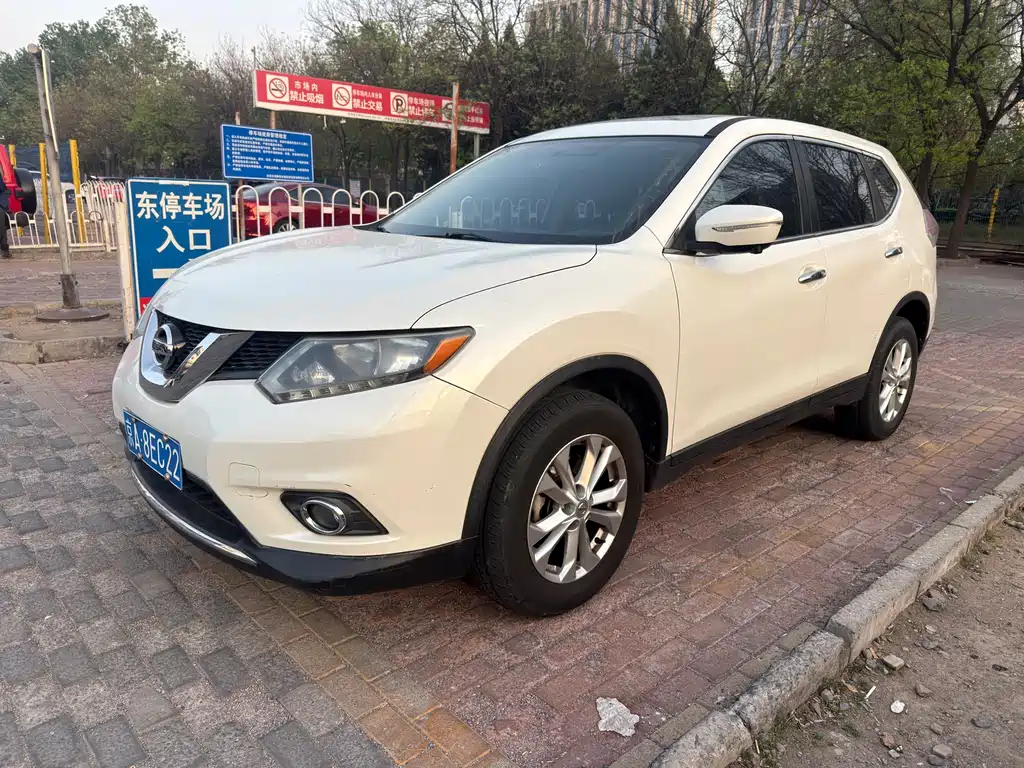 Nissan X-Trail 2016