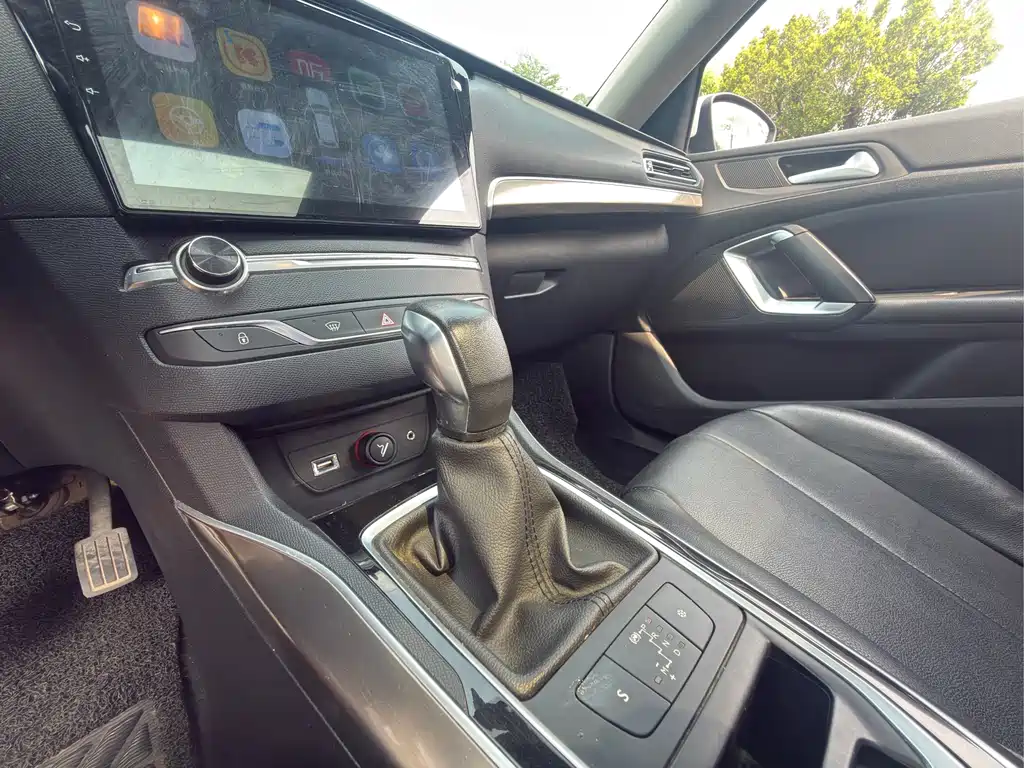 Peugeot 408 — миниатюра 17