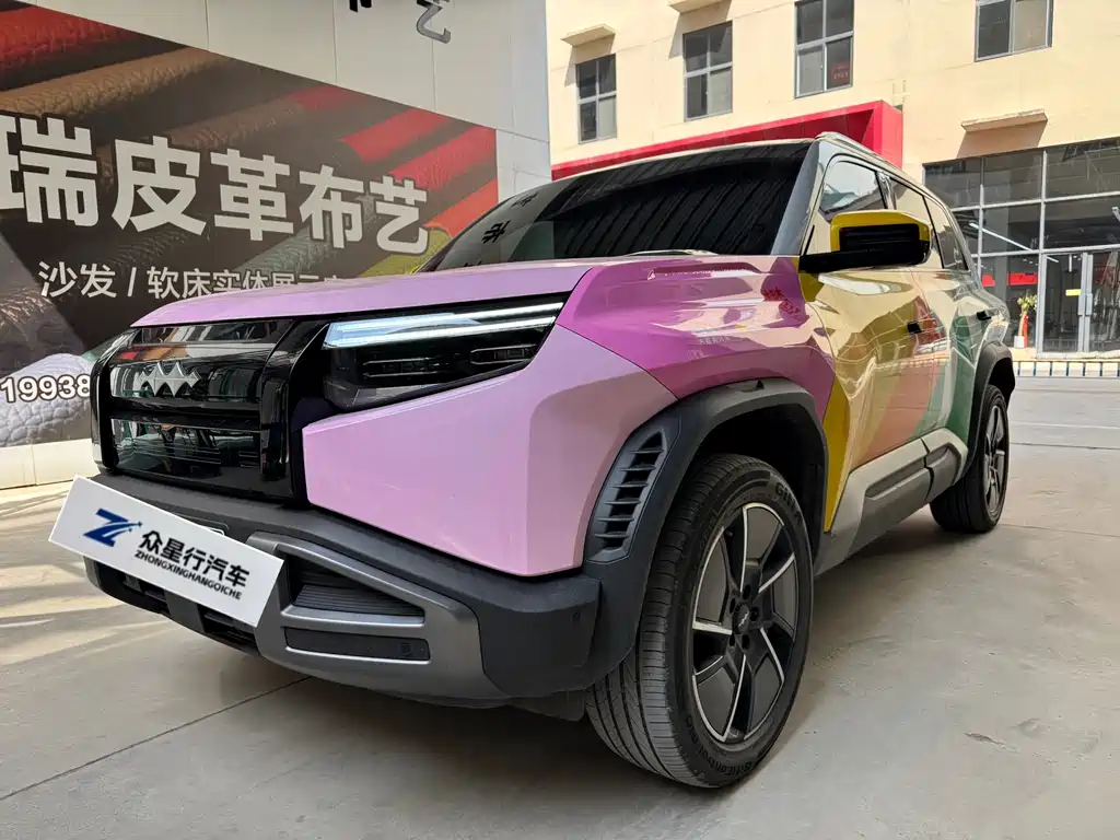 Fang Cheng Bao Titanium 3 2025