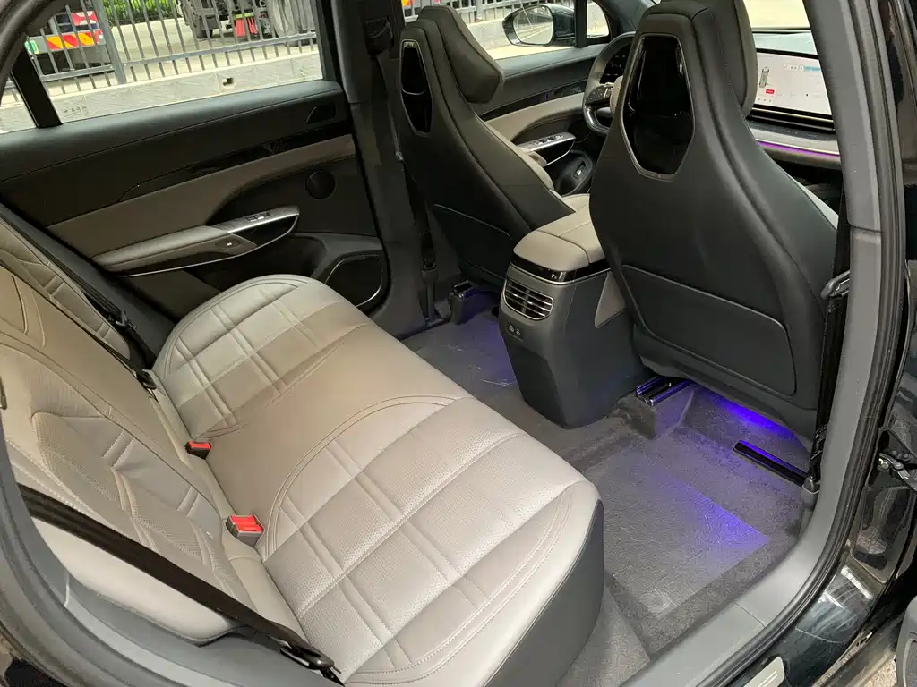 Hongqi Hongqi Tiangong 08 — миниатюра 14