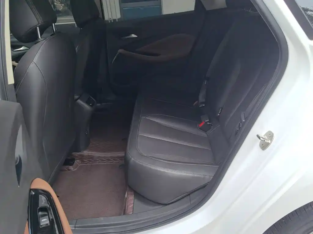 Buick Verano — миниатюра 17