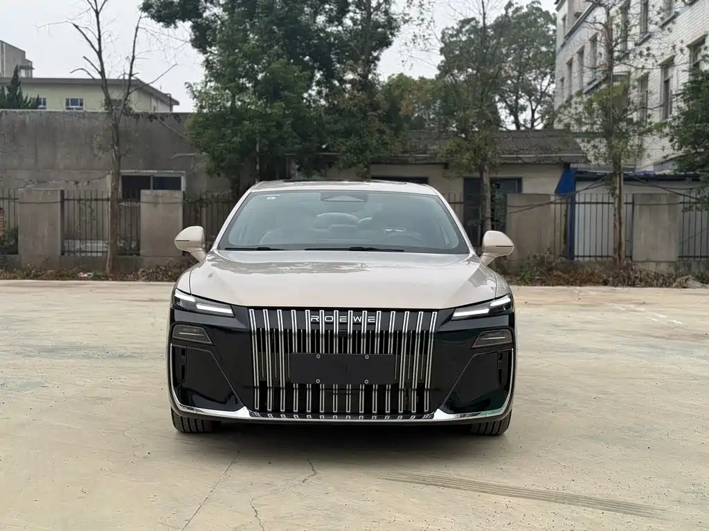Roewe M7 DMH — миниатюра 2