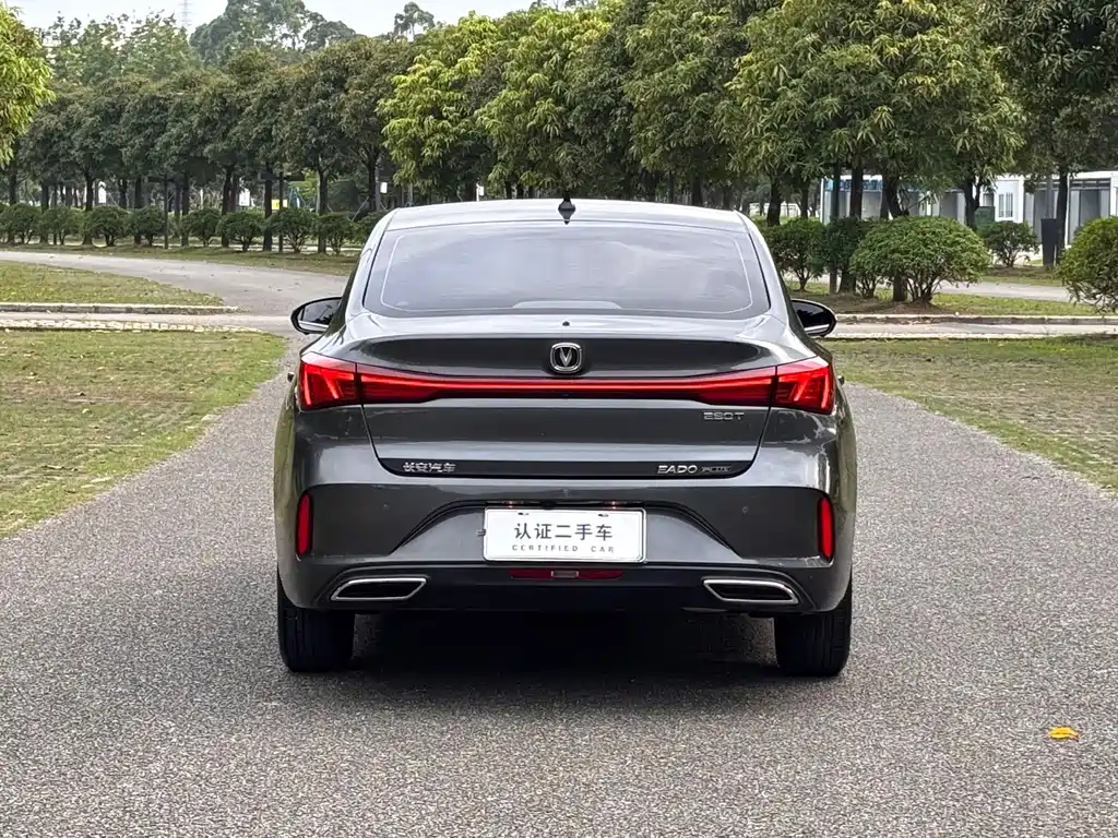 Changan Eado — миниатюра 5
