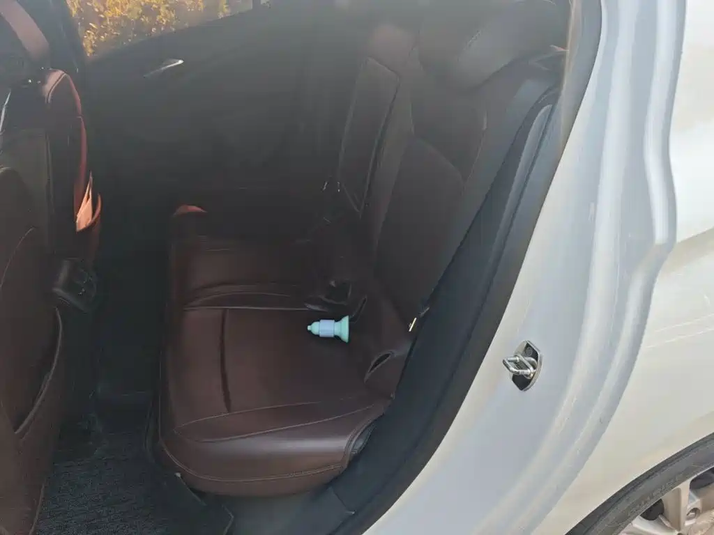 Buick Verano — миниатюра 15