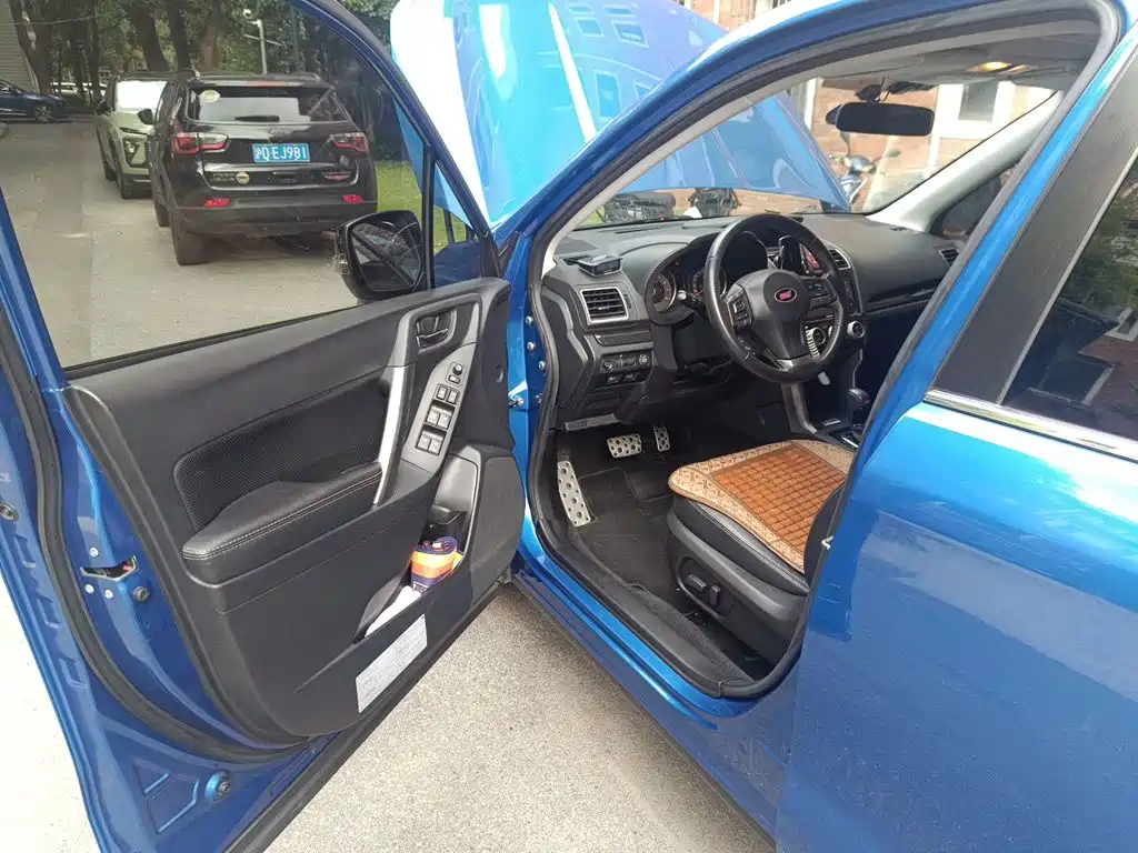 Subaru Forester — миниатюра 13