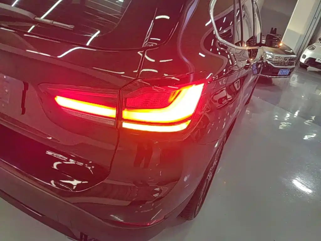 BMW X1 — миниатюра 8