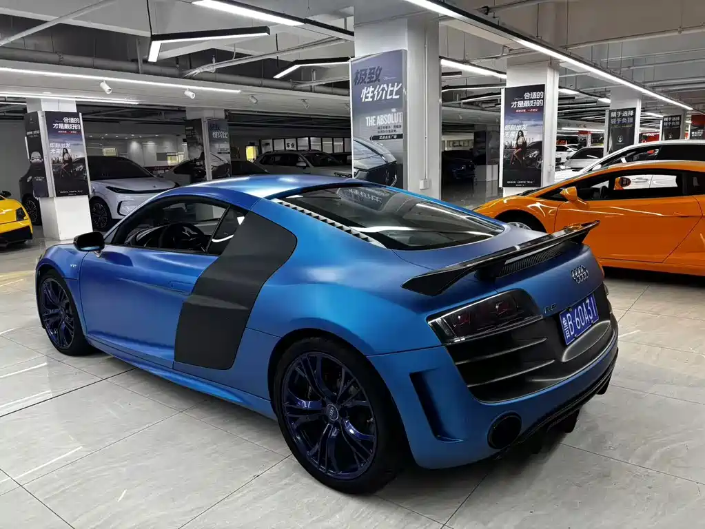 Audi R8 — миниатюра 8