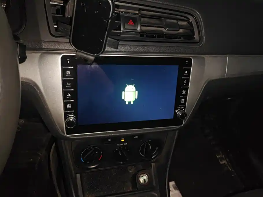 Volkswagen Lavida — миниатюра 13