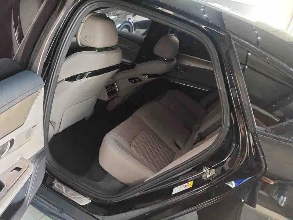 BYD Han — миниатюра 6