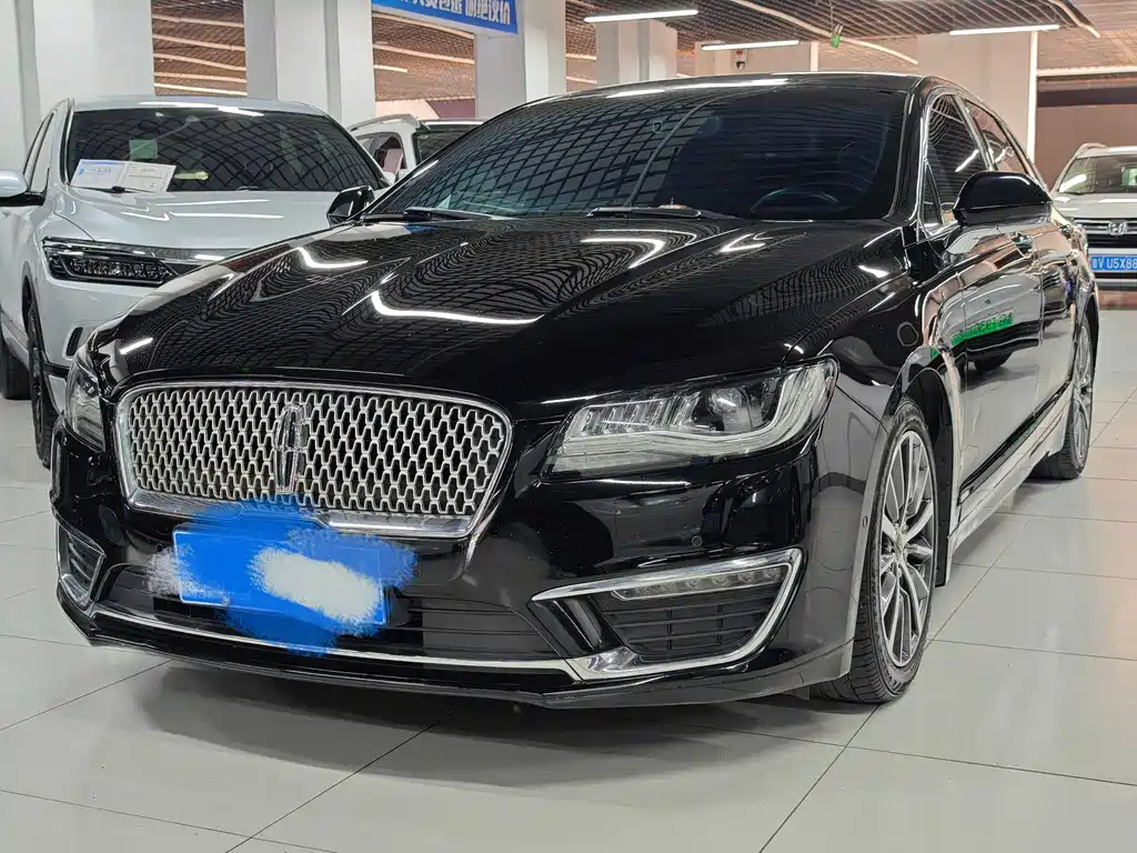 Lincoln MKZ 2018
